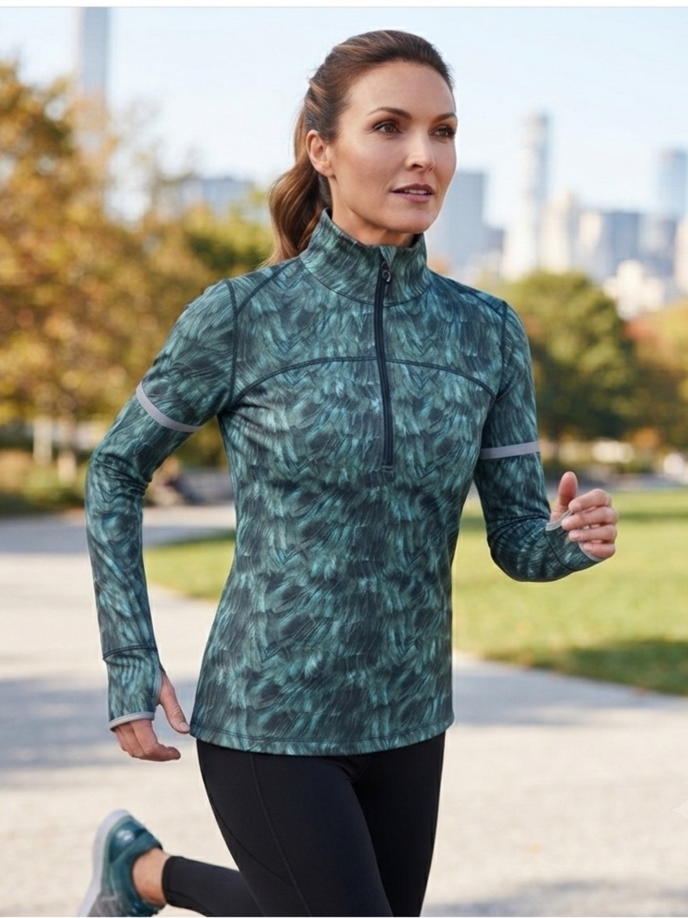 Shape‎ Activewear Half Zip Pullover Athletic Top Long Sleeve Blue Feather s